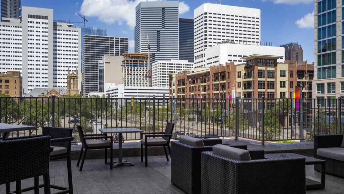 Holiday Inn Houston Downtown patio featuring a view of downtown houston